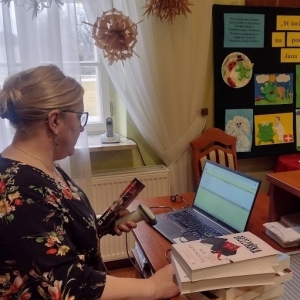 pokaż obrazek - Katalogowanie książek.