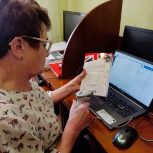 pokaż obrazek - Wprowadzenie każdej książki do systemu Alma.