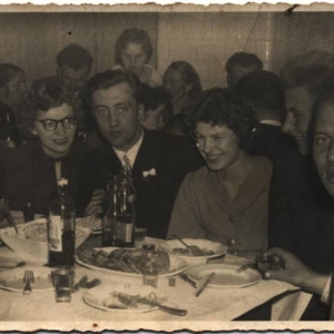 pokaż obrazek -  Trzeci od lewej Zbigniew Dobrzański, pierwszy od prawej Eugeniusz Wieliczko.