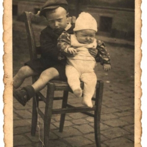 pokaż obrazek - Zdjęcie zrobione podczas II wojny Światowej.