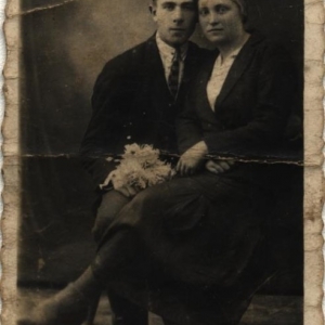 pokaż obrazek - Franciszek i Franciszka Maliszewscy - fotografia ślubna rodziców Danuty Oborskiej z domu Maliszewskiej.