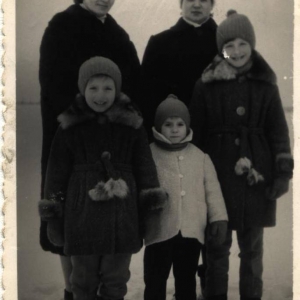 pokaż obrazek - Halina Procajło , Czesława Bąk, Basia i Jadzia Bąk, Jola Procajło.