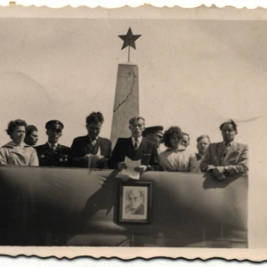 pokaż obrazek - Trybuny 1- majowe w Dorohusku.