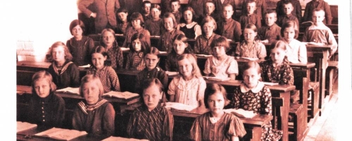 Fotografie pochodzą z kroniki archiwalnej Szkoły Podstawowej w Michałówce.