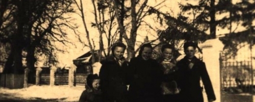  Rodzinne fotografie udostępnione przez Panią  Barbarę Panfil z domu Kościuk.