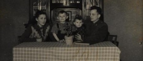 Fotografie udostępnione przez Krystynę Kogut  pochodzącą z Wólki Okopskiej.