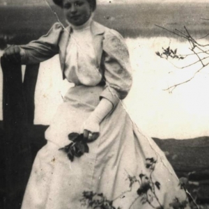 pokaż obrazek - Maria Papacz z domu Patajewicz -Berdyszcze 1910 rok. Babcia Pani Aliny Matuszyńskiej z domu Drzewicka.