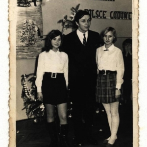 pokaż obrazek - Od lewej : Mielczarek Barbara, Wawryniuk Andrzej i Alina Drzewicka -Matuszyńska.