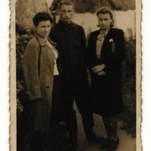 pokaż obrazek - Marianna i Stefan Papaczowie z Drzewicką Leokadią.