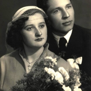 pokaż obrazek - Alina i Mieczysław Papacz - syn Marii Patajewicz Papacz brat sytefana Papacza i Leokadii Papacz Drzewickiej.