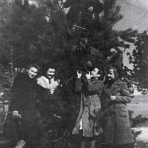 pokaż obrazek - Rok 1945 zdjęcie udostępnił Jan Papacz