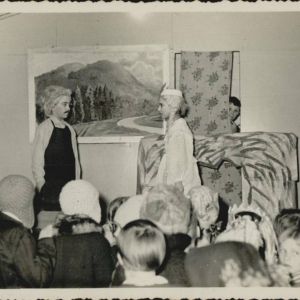 pokaż obrazek -  Choinka Noworoczna w wykonaniu uczniów z Teatrzyku Orzeszek