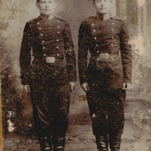 pokaż obrazek - Od lewej stoi Madeja Józef - 1915 rok w wojsku carskim