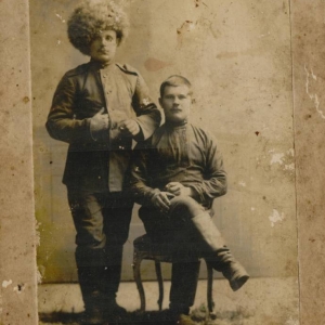 pokaż obrazek - Madeja Józef siedzi - wojsko carskie -1915 rok