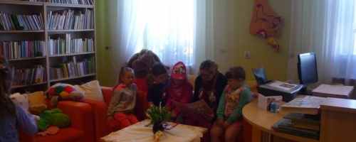 Zerówiaki w bibliotece